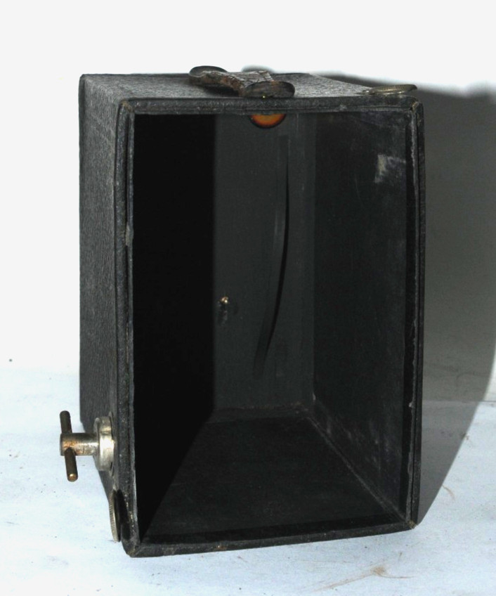 Kodak No. 2A Model B Brownie Box Camera - Shutter Tested