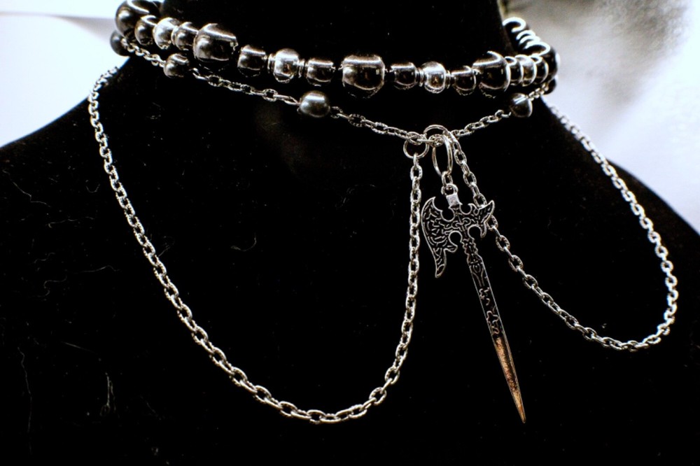 Multi Layer Chain & Beaded Choker w/ Axe Pendent 12.5”