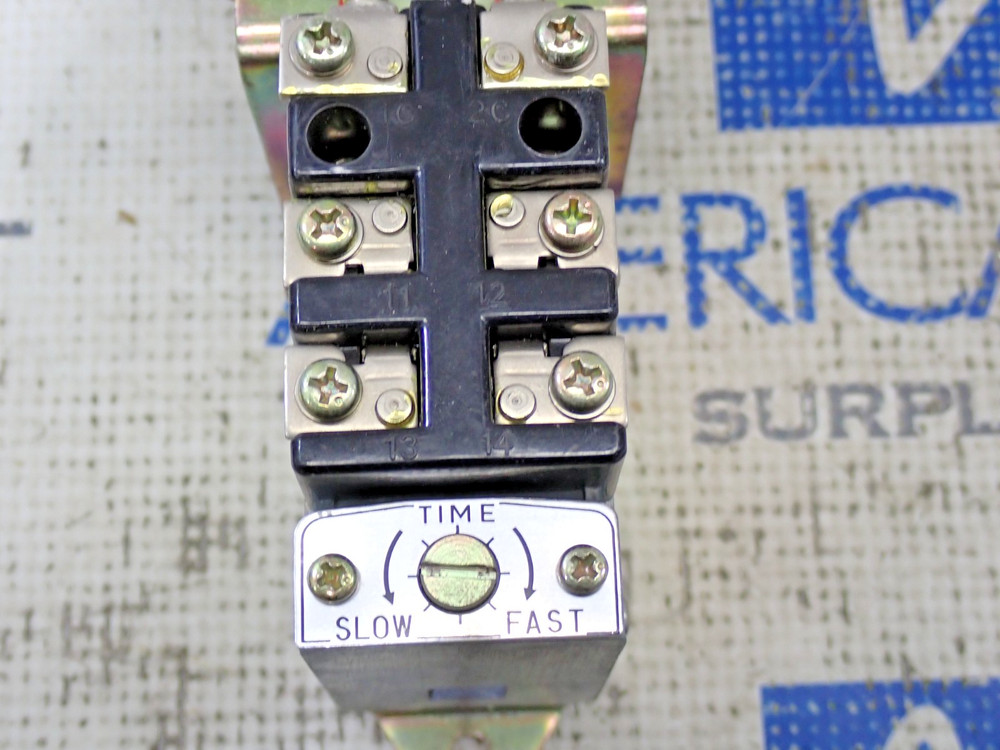 TEC SAT-201B Pneumatic Timing Relay 120V Coil