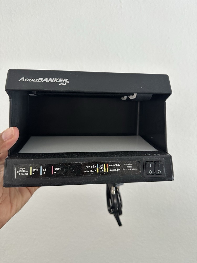 Money Detector Machine
