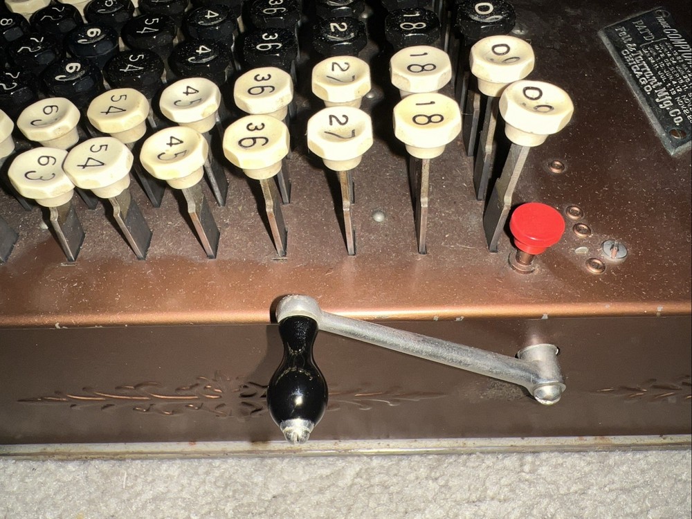 Felt &Tarrant MFG Co. Comptometer Trade Adding Machine Chicago USA
