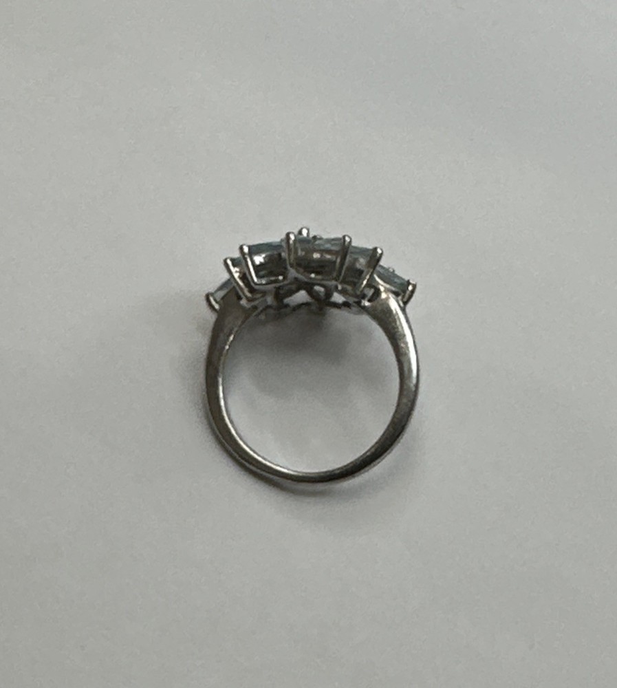 Elegant 925 Sterling Silver Snowflake Flower Statement Ring / Size 7.25