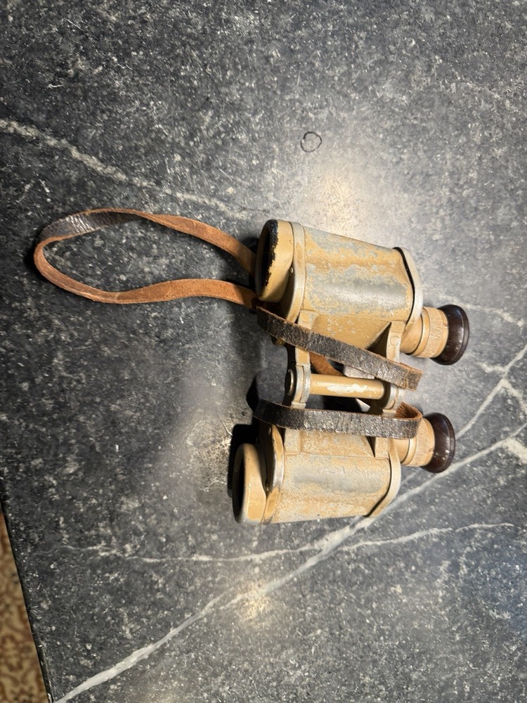 German WW2 tropical Binoculars Complete. Clear Optics