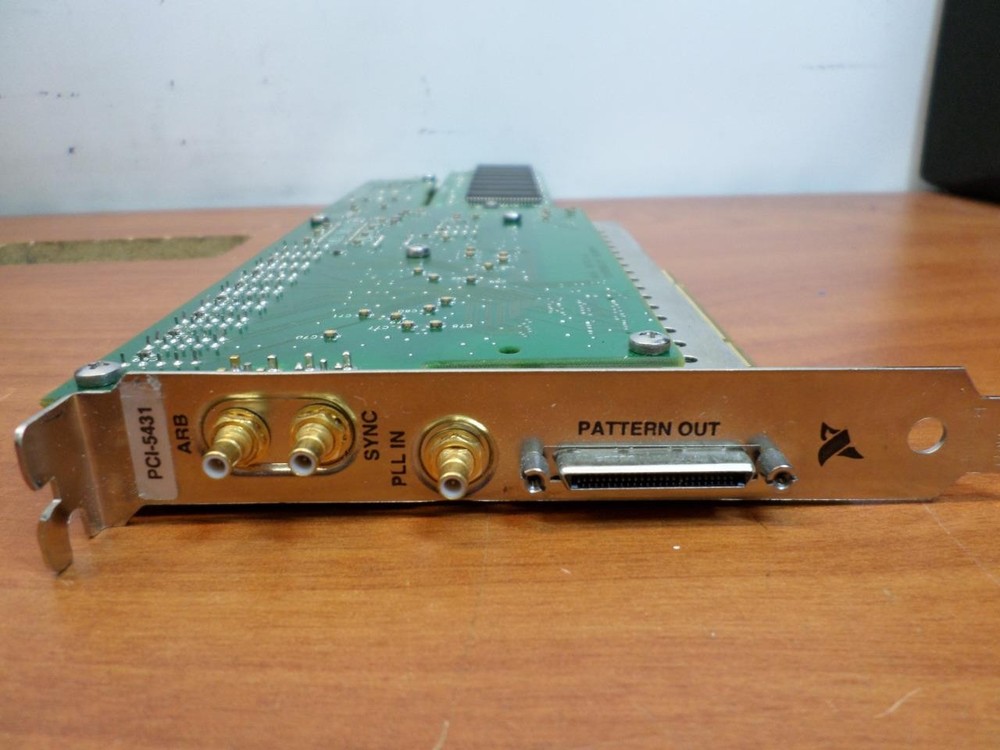 National Instruments PCI-5431 Video Waveform Generator