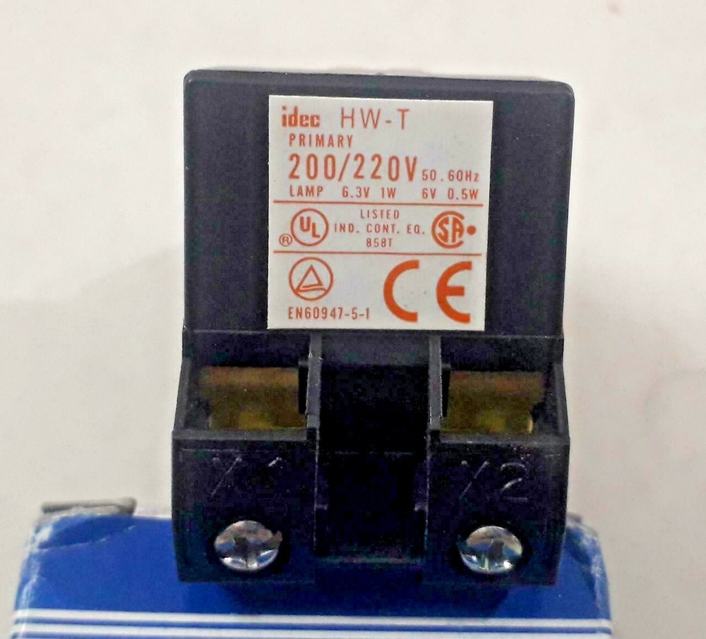 IDEC APS126N-R Red Pilot Light Control Unit 2 pcs NEW