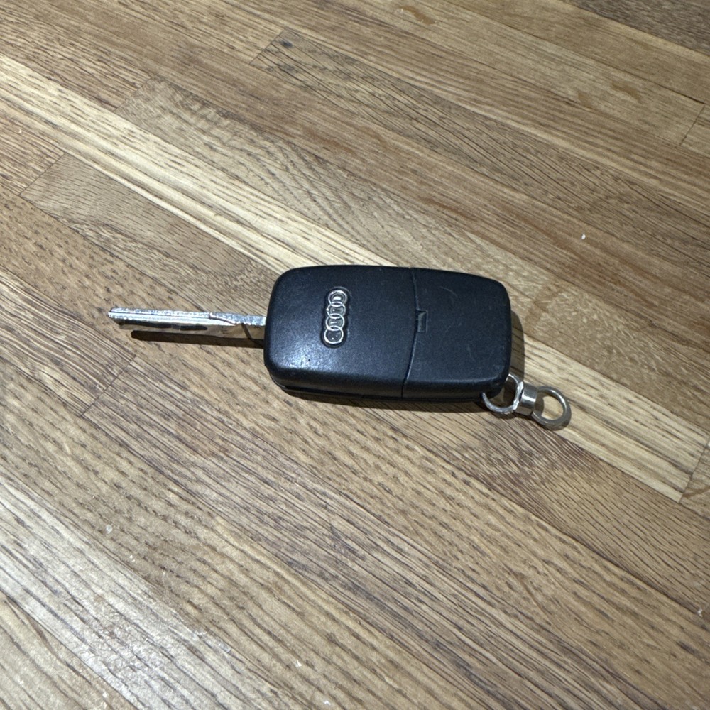 Audi 3 Button Remote Flip Key for Audi