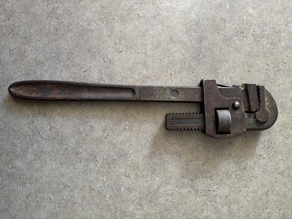 Vintage Dunlap 18in Pipe Wrench