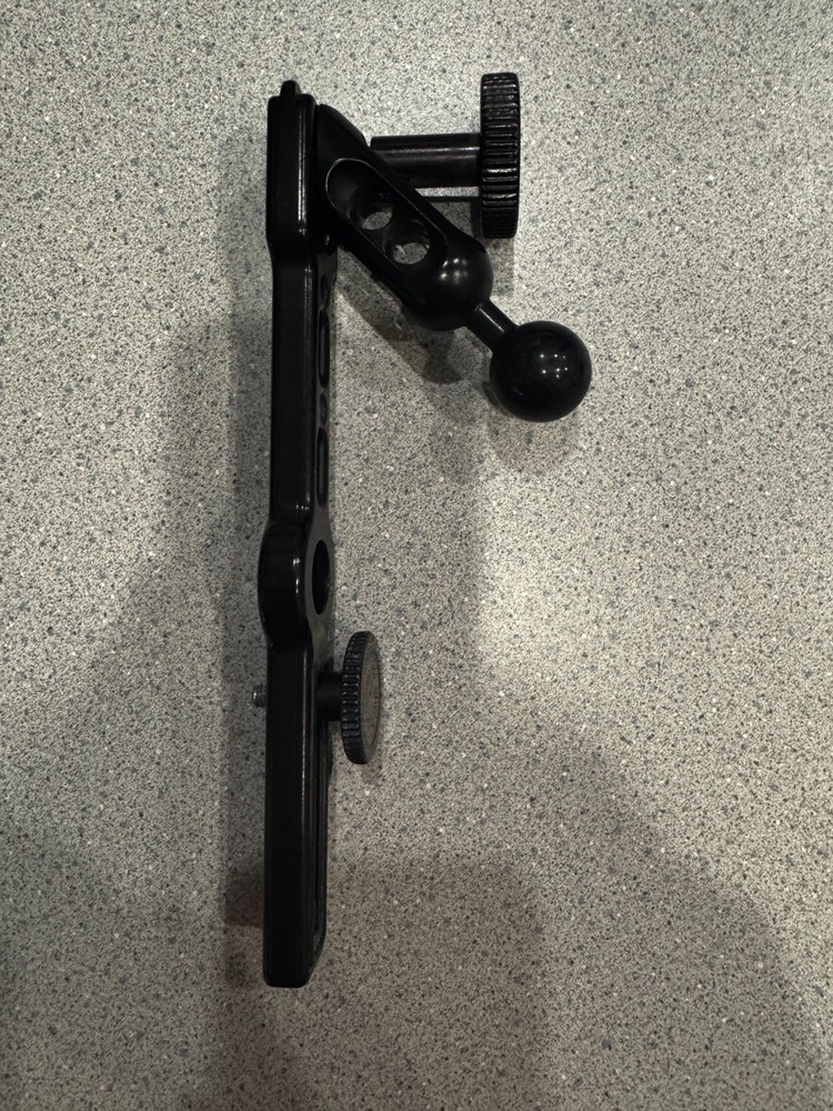 Underwater LIghting Mount