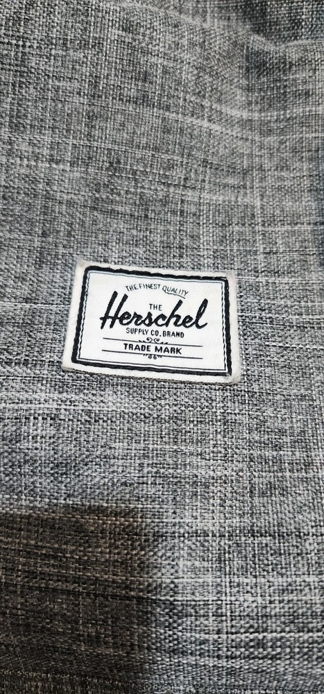 Herschel Nova Mid Volume Light Grey Crosshatch Backpack EUC