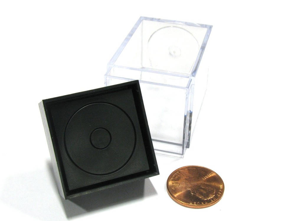 Plastic Figure Display Box Small by Chessex Dice