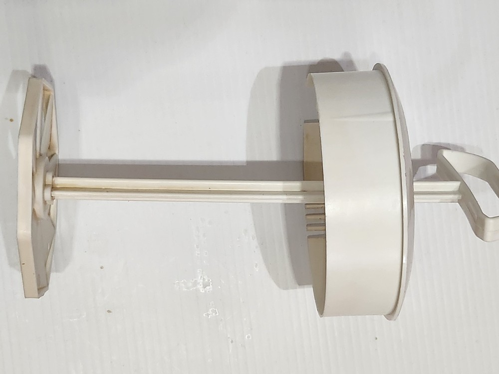 Pampered Chef 2-Quart QUICK-STIR PITCHER - Checkerboard Pattern with White Lid