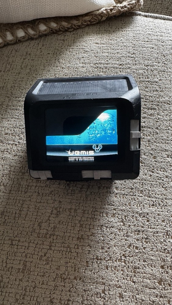 UEMIS Dive Computer
