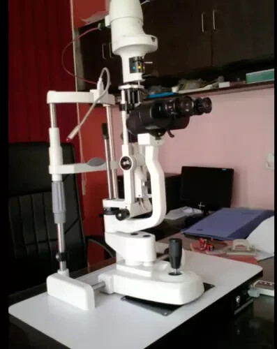 2 Step Slit Lamp Haag Streit Type With Accessories..