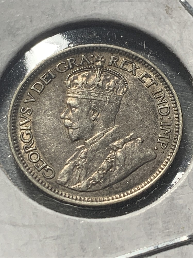 1918 Canada 10 Cents    *Silver*