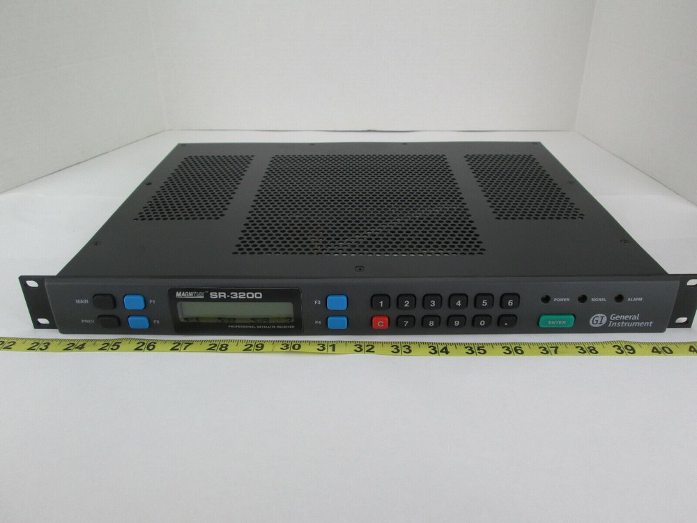 New GI General Instrument Magnitude SR-3200 Commercial Receiver Decoder w Manual