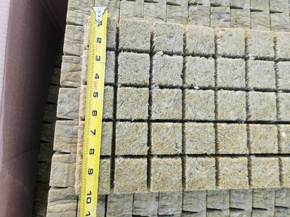 (1500 Pcs) Grodan A-OK Plug 2"