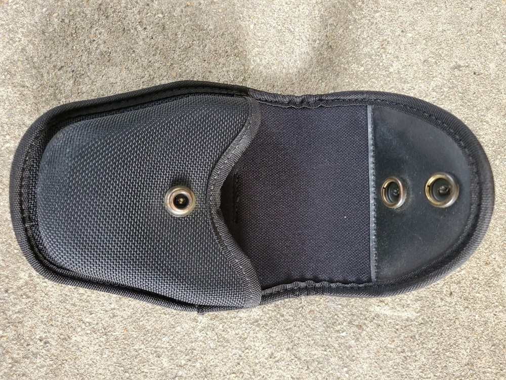 Blackhawk! Black Nylon Handcuff Carrier Pouch Case Button