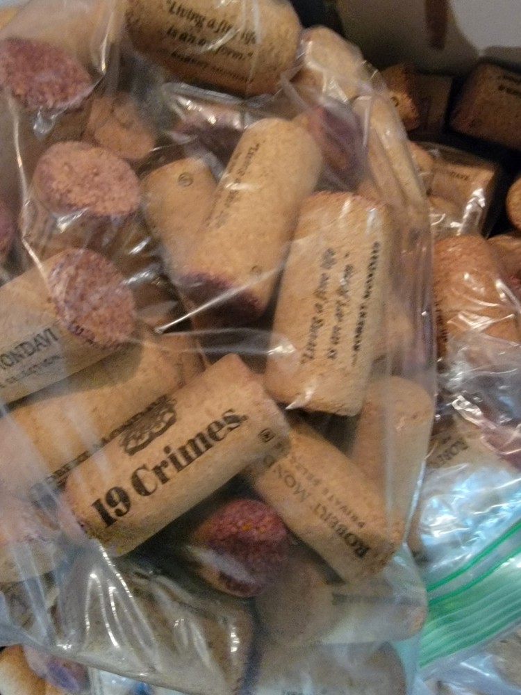 Premium Wine Corks Natural - Used Assorted 100