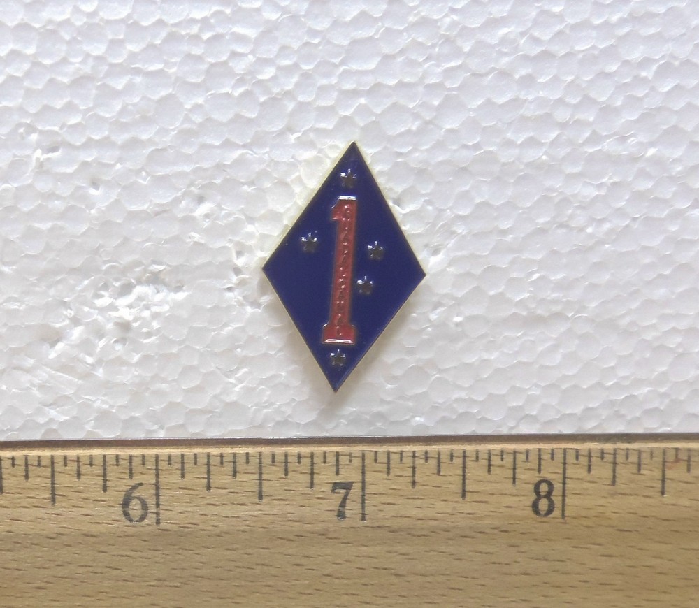 USMC 1st Marine Division Pin