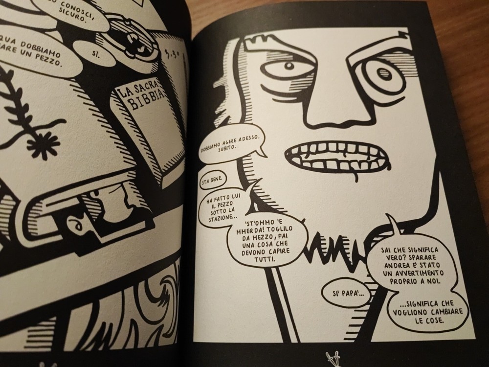 WRONG WATER - GRAPHIC NOVEL COMIC - CART