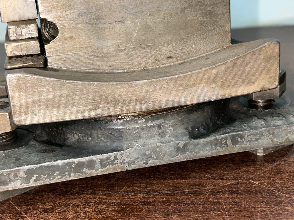 MCROSKY 4 WAY WEDGE TYPE TOOL POST