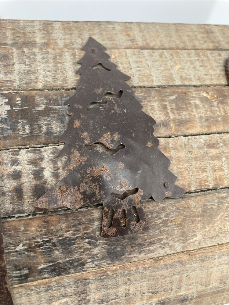 Rustic Wood Wall-Mount Mailbox With Bear & Pine Tree Accents