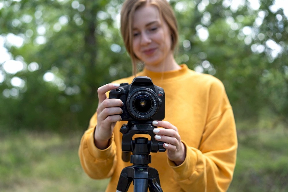 DaVoice 44mm Tripod Quick Release Plate Camera x square base, Black