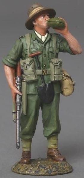 THOMAS GUNN WW2 PACIFIC RS037 AUSSIE DRINKING FROM CANTEEN MIB