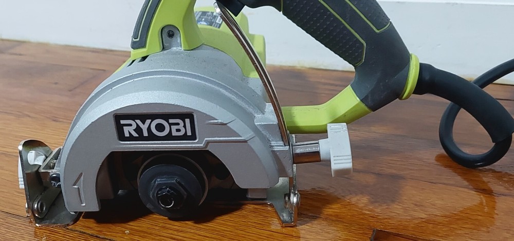 Ryobi Wet Tile Saw Model TC401