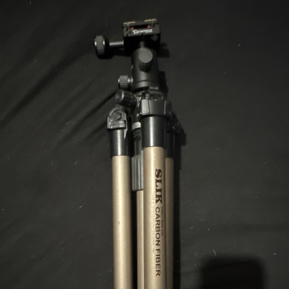 SLIK Pro 804-CF carbon filter