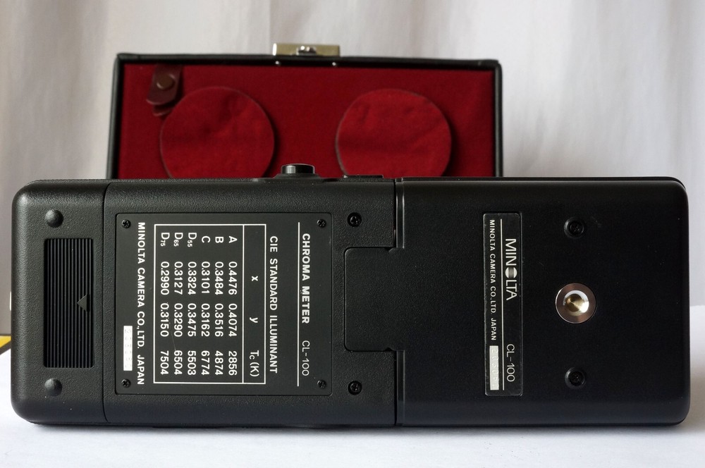 Konica Minolta CL-100 Chroma Meter Unused with a Hard Case