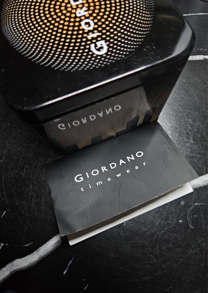 giordano watch Box