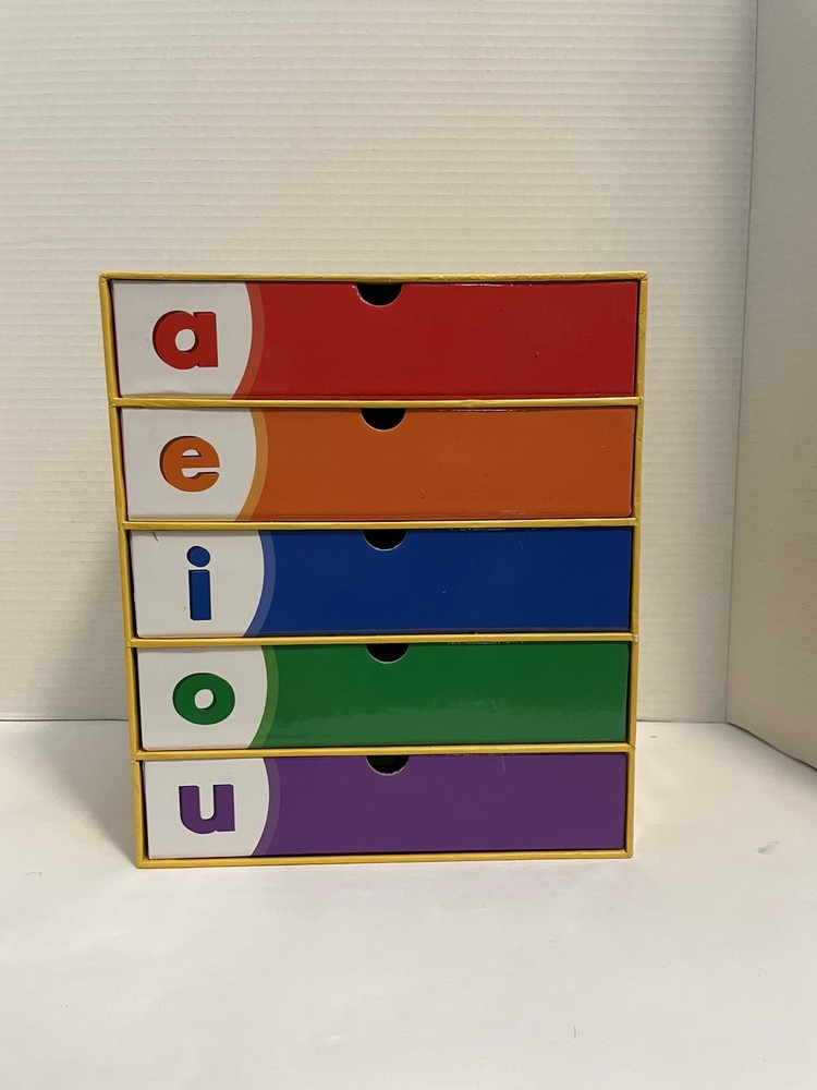 Lakeshore Learning I Can Build Simple Words Educational Kit