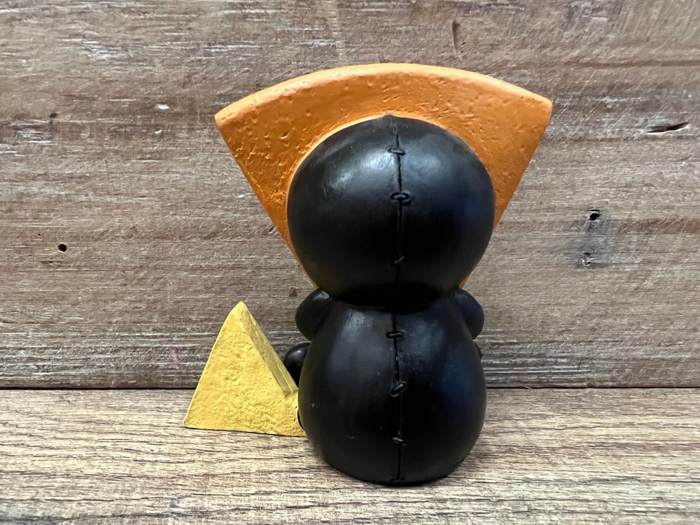 Furrybones Pizza Resin Figurine 3" x 3"