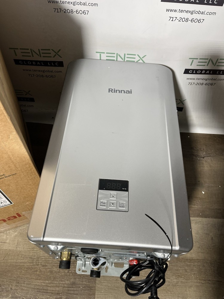 Rinnai RE140iN Indoor Tankless Water Heater 140k BTU Natural Gas (C-14 #1807)