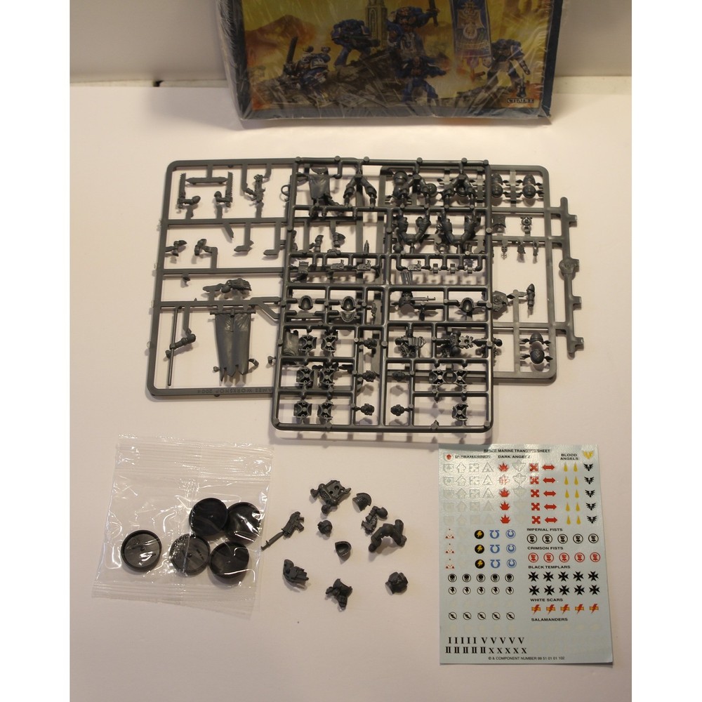 Warhammer 40K Space Marines Command Squad First Born "48-17" .Open Box (A1)