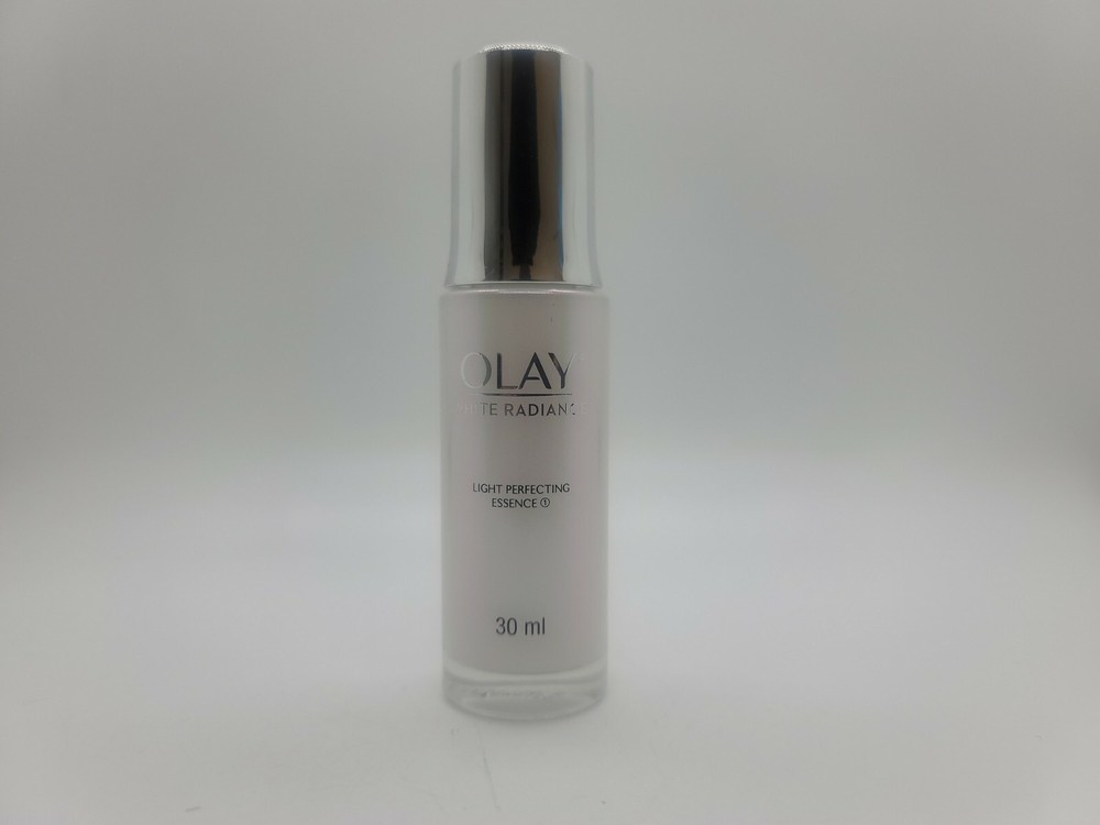 Olay White Radiance Light Perfecting Essence 1 Oz/30ml
