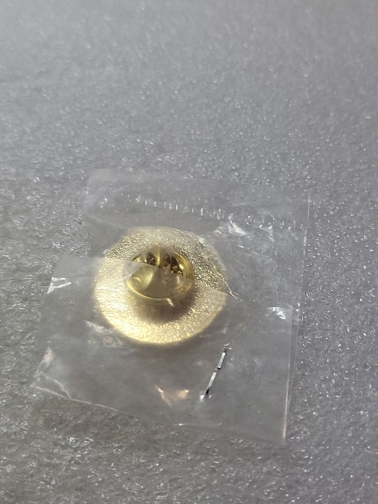 McDonalds Commitment To Cleanliness QSC Lapel Pin Gold Toned Clutch Back NEW