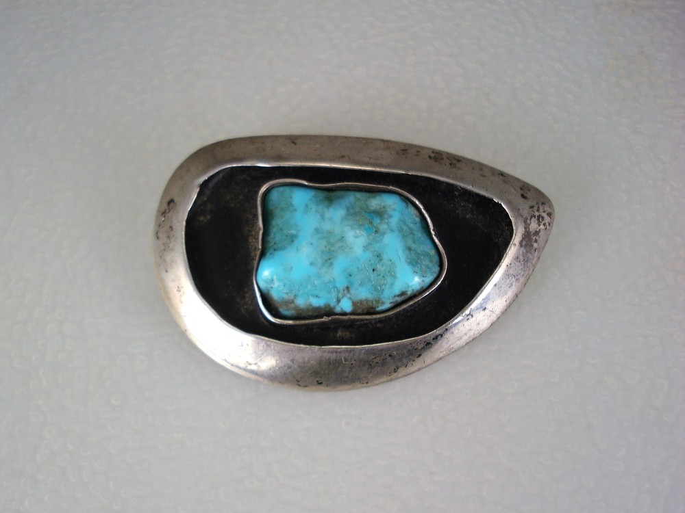 OLD NAVAJO STERLING SILVER & TURQUOISE SHADOWBOX PIN