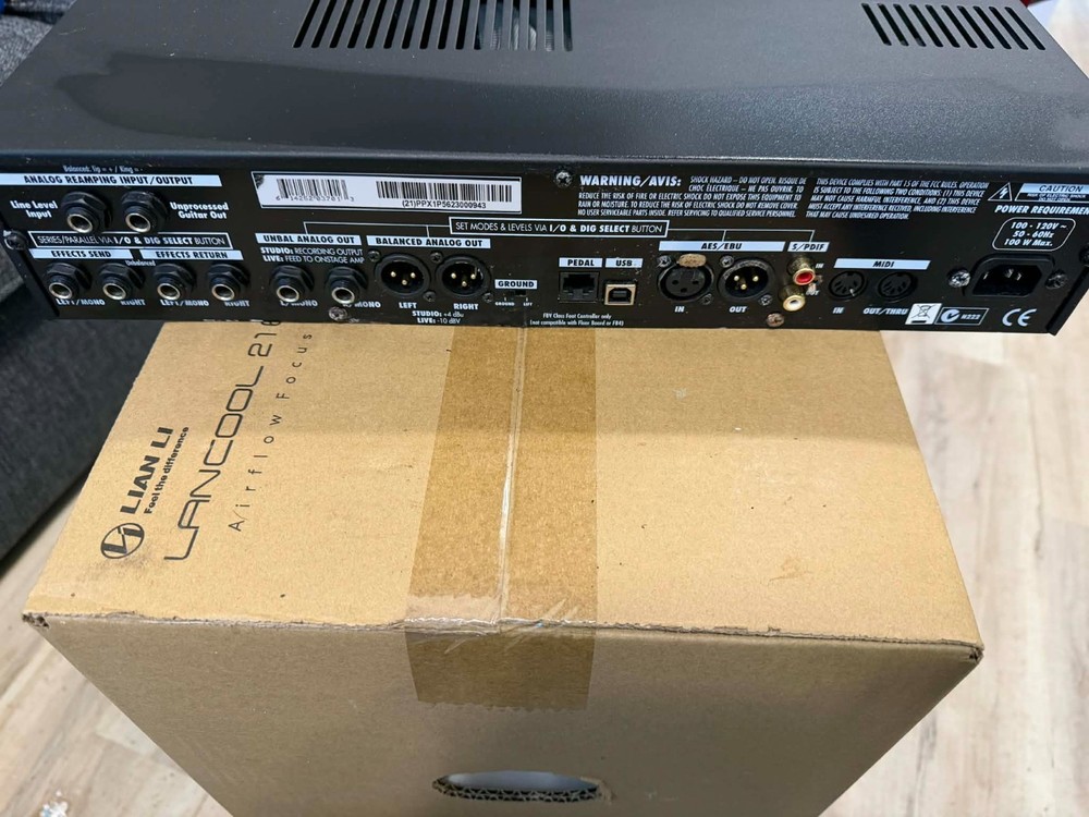 Line 6 Pod XT Pro Rackmount Guitar Multi-Effects Processor Electric Guitar