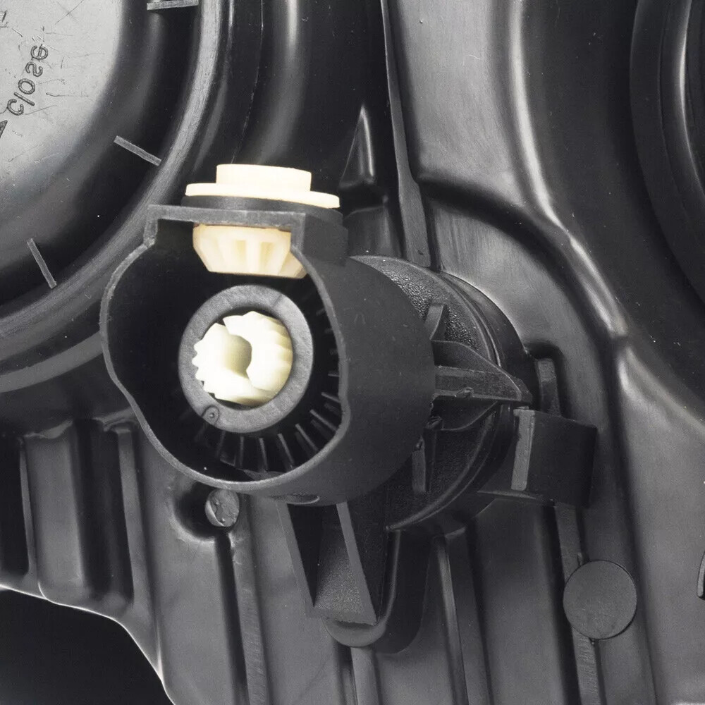 Halogen Headlight For 2017-2021 Jeep Compass Driver Left Side Chrome with Bulb