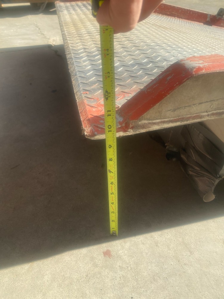 Aluminum Dock Board with Curb