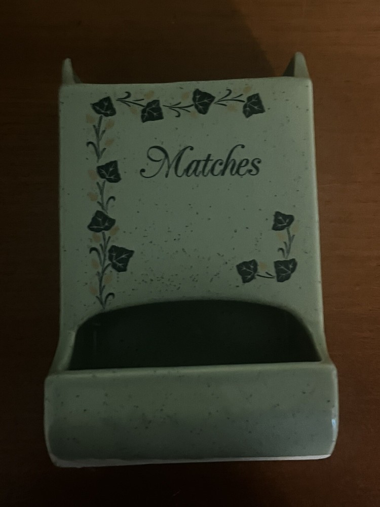 MCM Ivy Green 6 1/2” X 4” Ceramic Wall Mount Match Holder