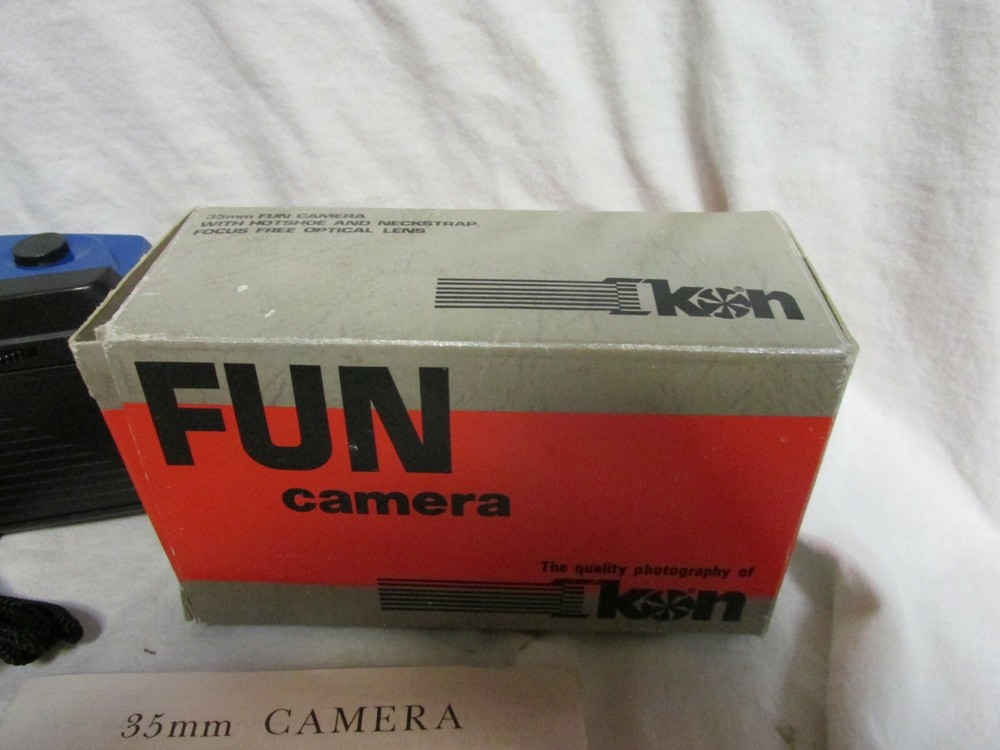 IKON FUN BLUE 35mm CAMERA WITH MANUAL & BOX