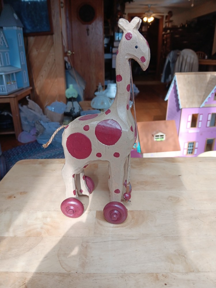 VTG WOODEN GIRAFFE PULL TOY. 1129