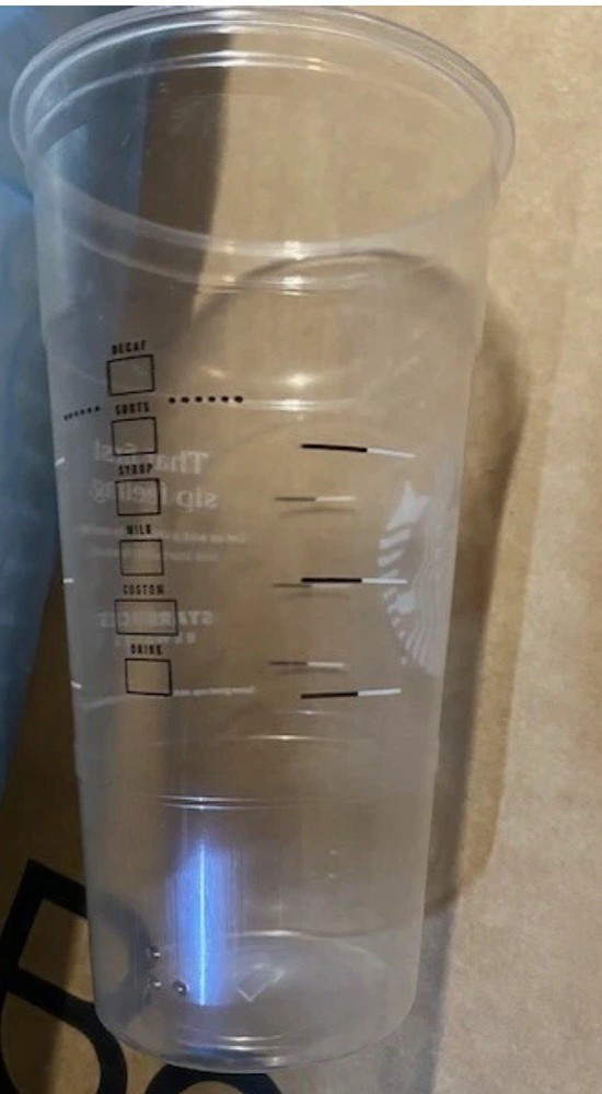 (40 PACK) SEALED, STARBUCKS Disposable Clear Plastic CUPS (26 oz)