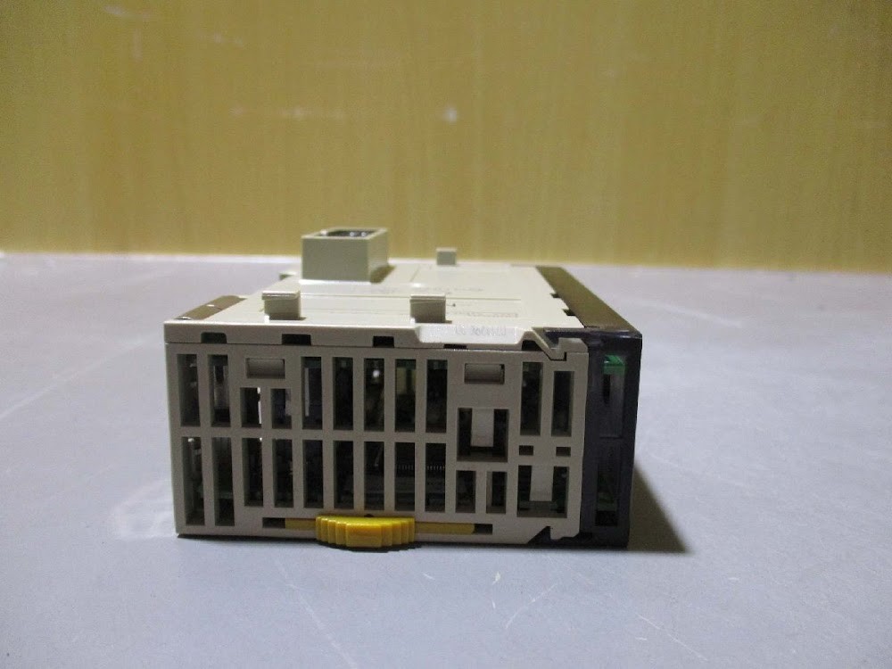 OMRON CJ1W-NCF71 NC Unit Position Control Module USED