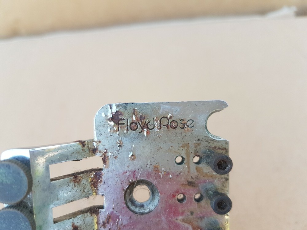 1982 FLOYD ROSE TREMOLO BASE - ORIGINAL