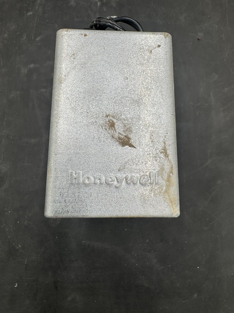 Honeywell V8043A1029 Motorized Zone Valve Removable Powerhead