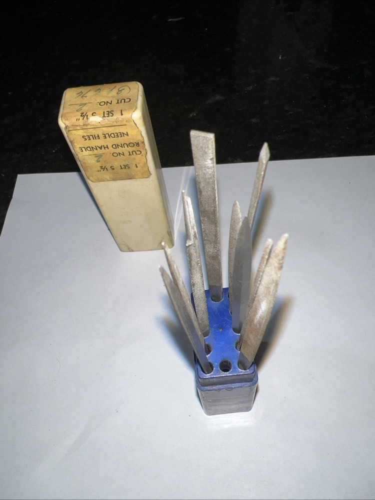 Set Of 11 Round Handle Needle Files In Case